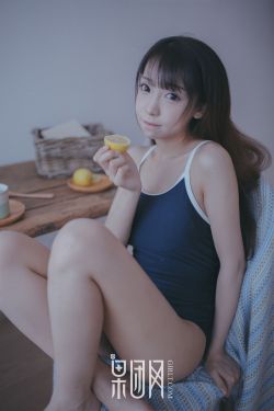 篠田ゆう